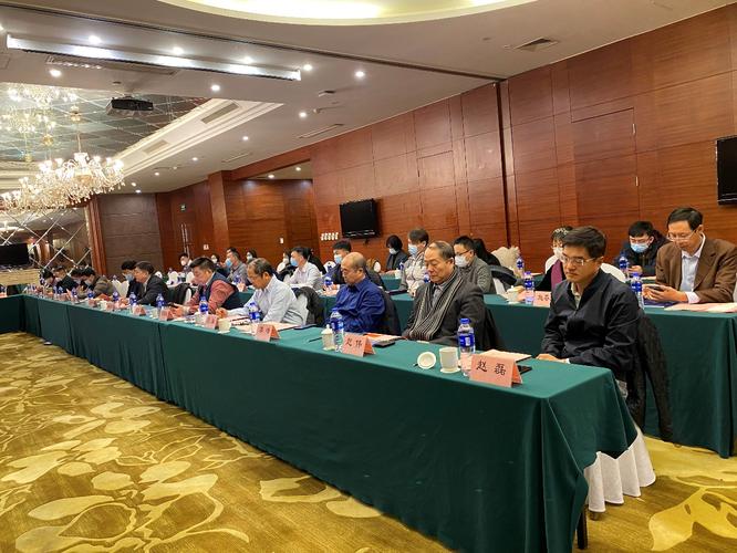 碧水源文剑平主持召开中关村科技企业家协会会长扩大会暨2022迎新春